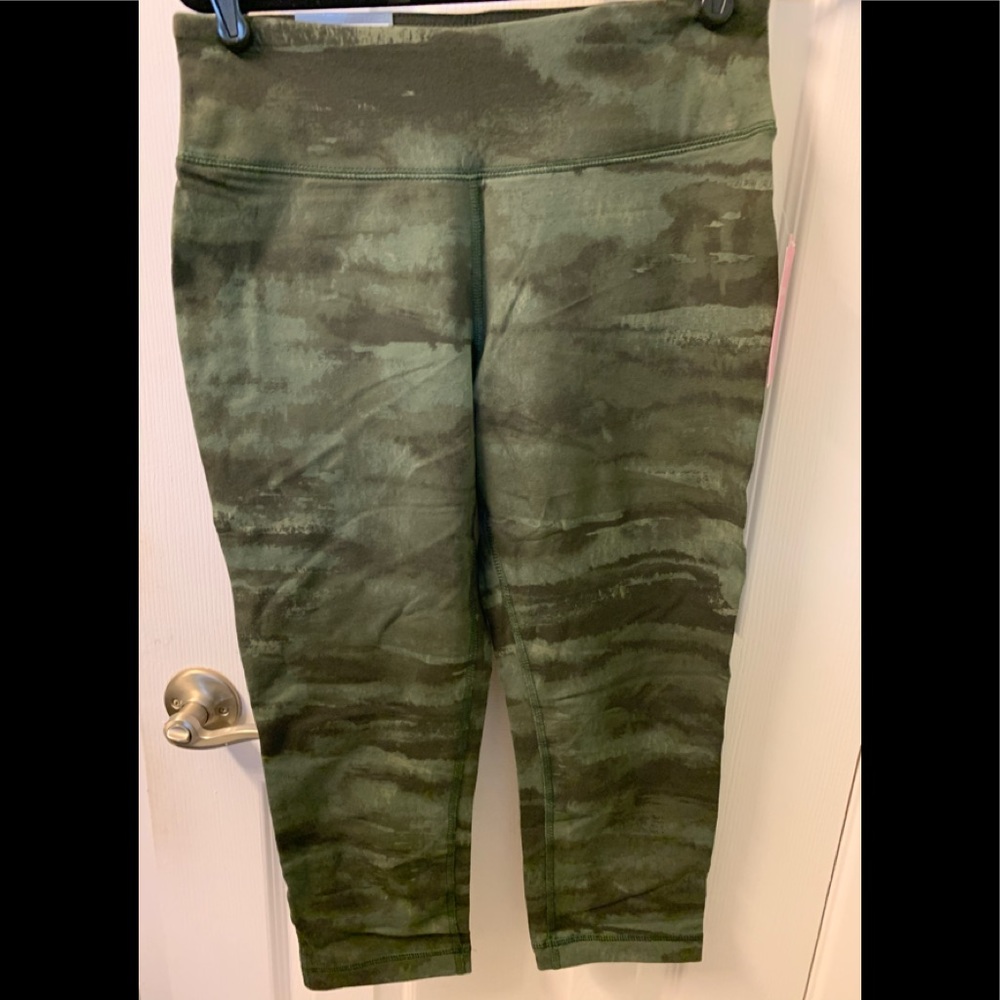 Tek Gear Mid Rise Capri Med